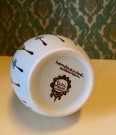 Hvit håndmalt/ handpainted silkscreen vase - Turid G. Oliver Figgjo Norway Norge 1960 tallet thumbnail