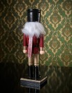 Julepynt/ juledekor Nutcracker nøtteknekker figur i malt tre - Illums Bolighus thumbnail