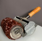 Spesielt og spesial - sjablong malerutstyr 1960 tallet thumbnail