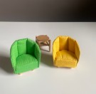 Lundby dukkehus møbler tilbehør 1:18 - Salonggruppe, lenestoler og bord (60.2022) 2000 taller thumbnail