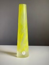 Swirl bud vase i gult matt/ frosted kunstglass - Lena Engman Sea Glasbruk KOSTA Sweden thumbnail