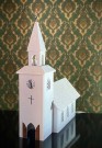 Glade jul hvit julekirke i plast med spilledåse og elektrisk belysning - Eskilstorps Sløjdindustri Sweden Sverige thumbnail