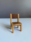 Barton Toys dukkehus møbel 1:18 -  Caroline’s Home Dining Room Collection stol i tre 1970 tallet thumbnail
