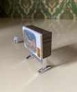 Lundby dukkehus møbler tilbehør 1:18 - TV television med lys 1970/ 80 tallet thumbnail