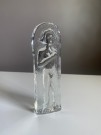 Relieff kvinne glassfigur skulptur thumbnail