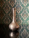 Brutalistisk vase i messing thumbnail