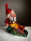 Julepynt/ dekor julenisse/ hagegnom figur/ skulptur/ statue med trillebår i støpt komposittmateriale - Tyskland  thumbnail