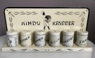 Hindu kryddersett - hylle med krydderbokser thumbnail