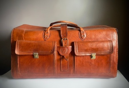 Stor duffle bag/ reiseveske/ sports bag i brunt skinn/ genuine leather