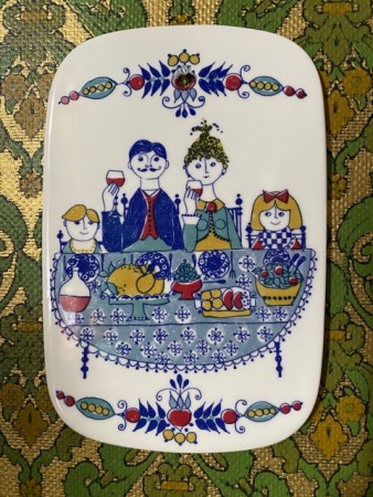The family Turi-design veggplett platte smørefjøl i porselen Turi Oliver Figgjo Fajanse Norge 1970-tallet