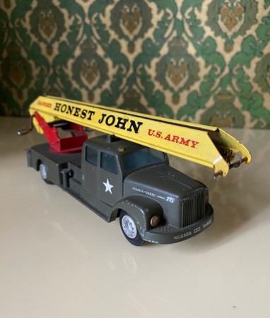 Militært kjøretøy modellbil missils launcher truck Scania-Vabis U.S. Army Honest John Danger 445 TEKNO Denmark 1950