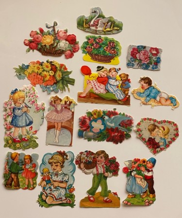 Lott 15 stk glansbilder med ulike blomster/ barn/ fuglemotiv 1920-1960