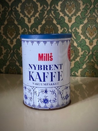 Landhandel Mills nybrent kaffe fin kokemalt blikkboks med lokk