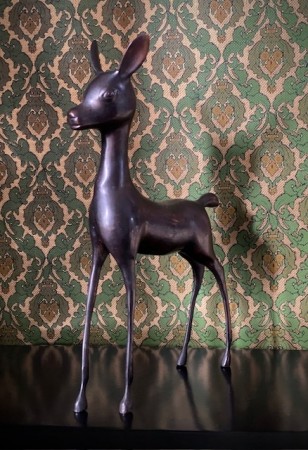 Stort rådyr bambi skulptur figur statue patinert metall messing Frankrike 1960-tallet