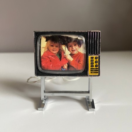 Lundby dukkehus møbler tilbehør 1:18 - Television linær TV 1970/ 80 tallet