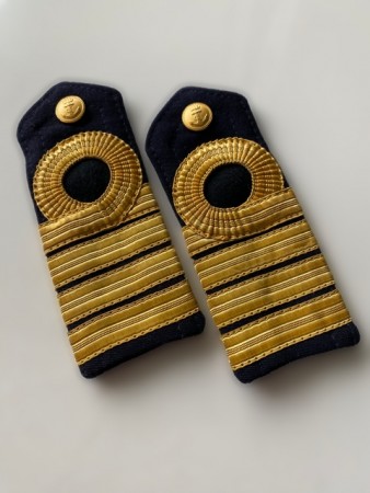 Skulder distinksjon kommandørkaptein Norske Marine Sjøforsvar