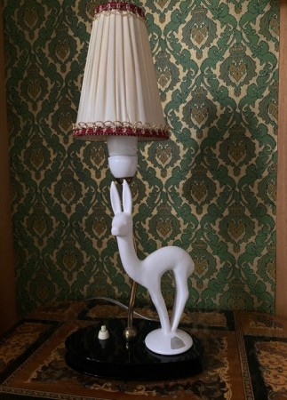 Bordlampe med skjerm Art Deco design rådyr bambi porselensfigur Villeroy & Boch