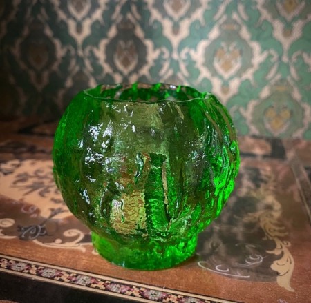 Snowball telysholder/ lyslykt  i grønt håndblåst kunstglass Randsfjordglass Norge