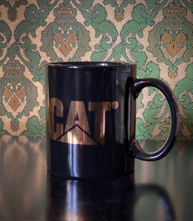 CAT Catepillar svart sort kaffekopp krus med gull logo
